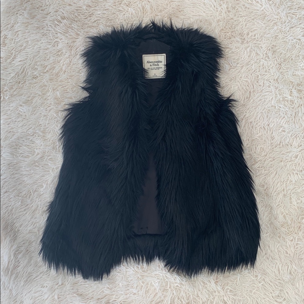 Fur vest
